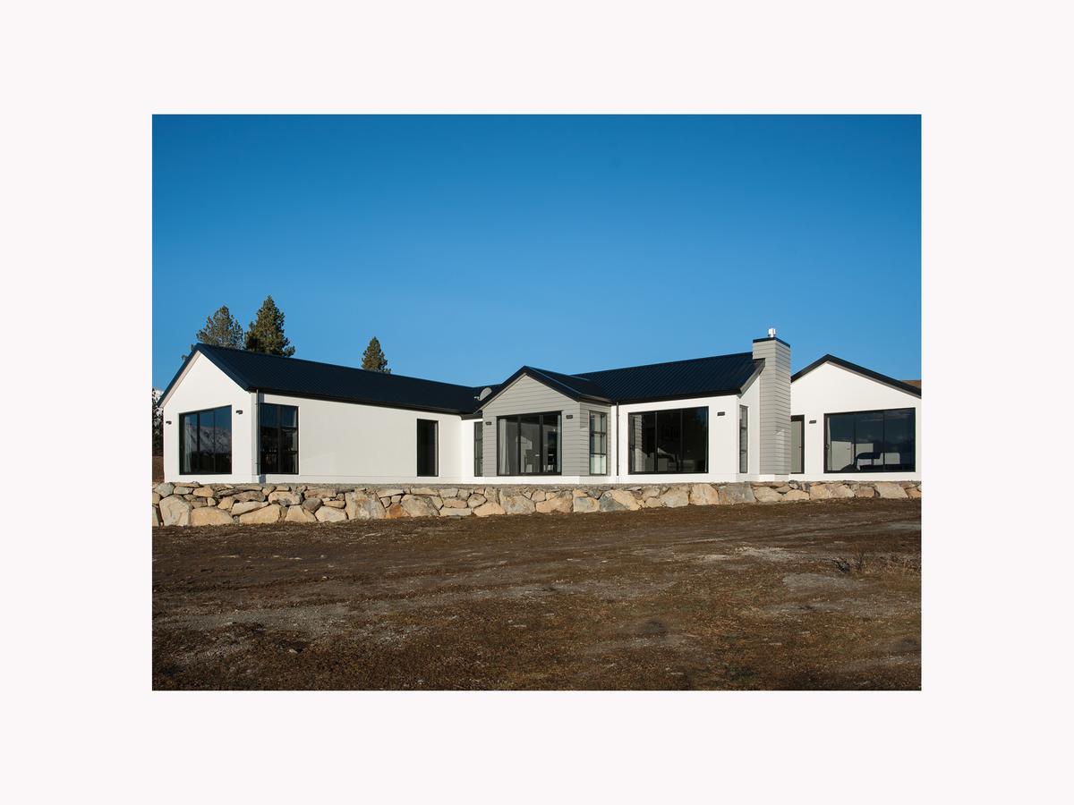 Alpine Suites On Tekapo Luxury B&B เลคเทคาโป ภายนอก รูปภาพ